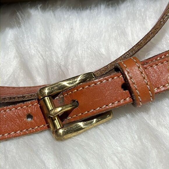 Dooney & Bourke vintage Equestrian/ Fisherman Core crossbody bag B89 - Picture 4 of 13